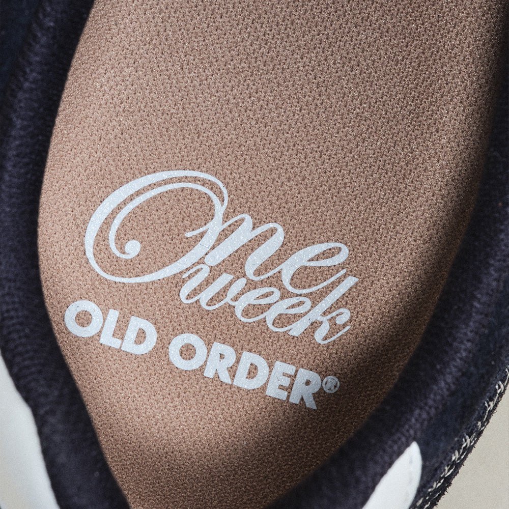 One Week Trainer Shoes – Curve Navy - OLD ORDER