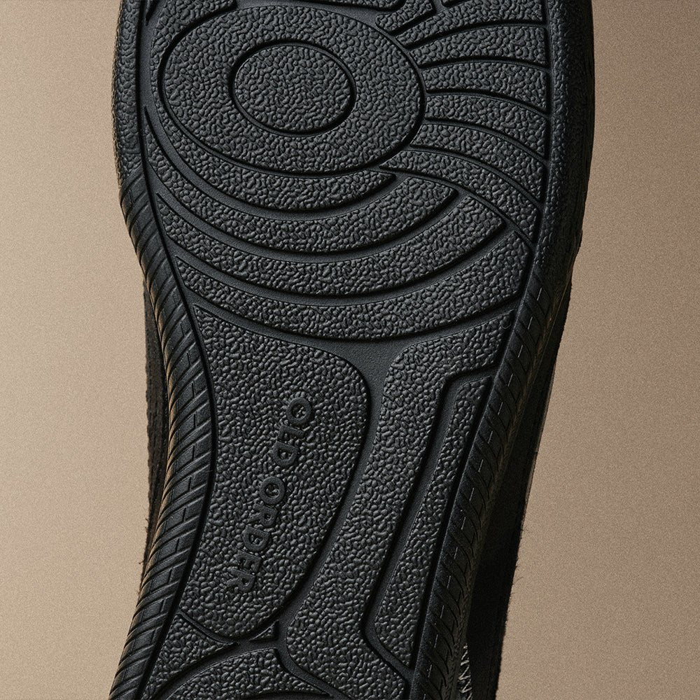 One Week Trainer Shoes – Noir Gilt - OLD ORDER