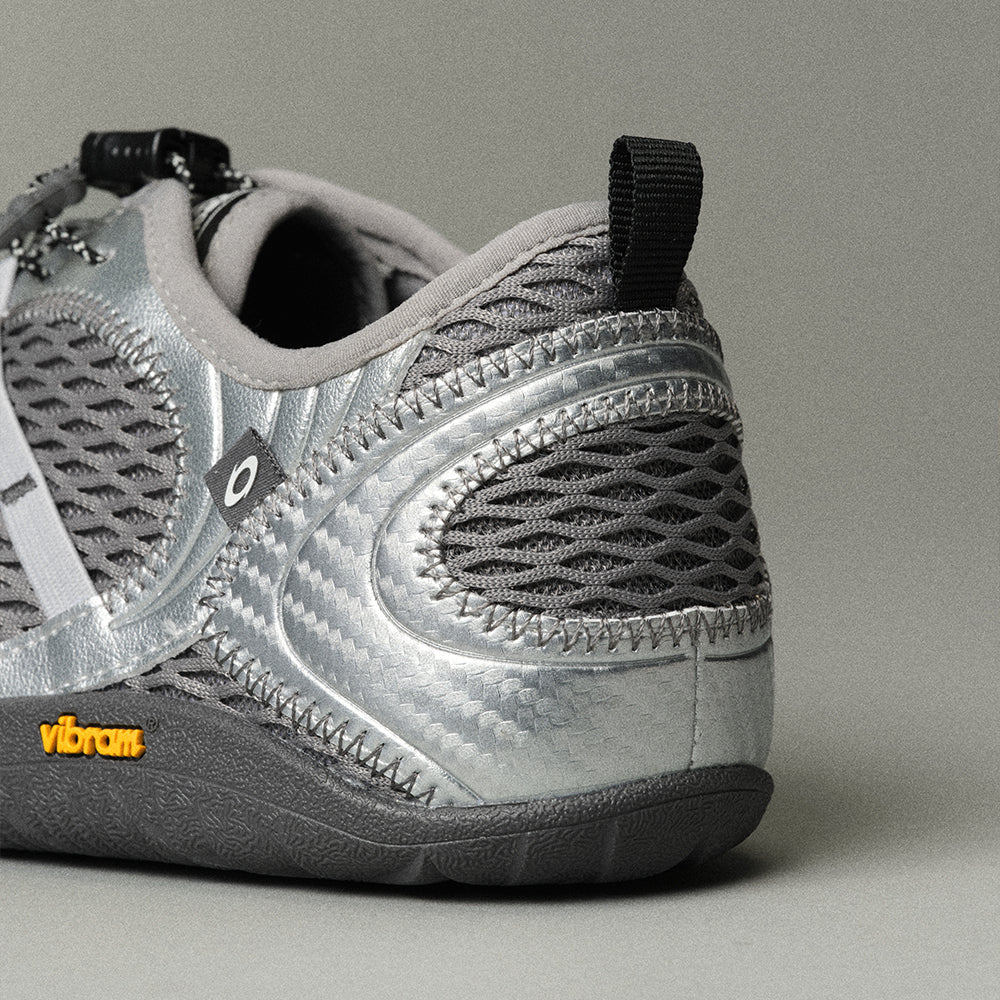 Order Tech Free Series -Titan Silver - OLD ORDER