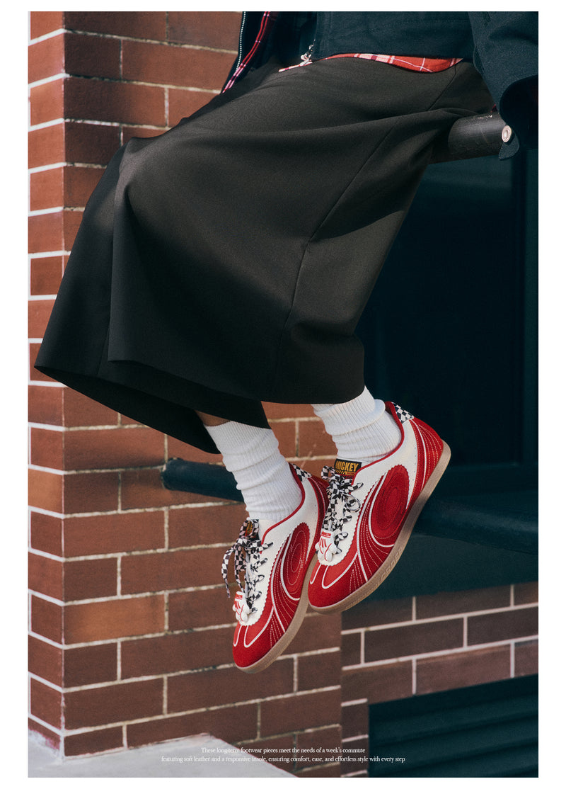 One Week Trainer Shoes – Scarlet Red