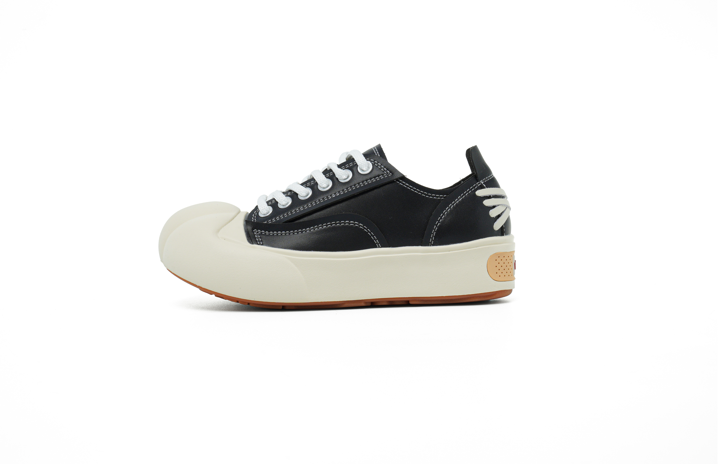【BBIMP】日本未入荷★Black Bugs Bunny Shoes 関税込・国内発送 BBiMP Black Bugs Bunny Shoes – OLD ORDER