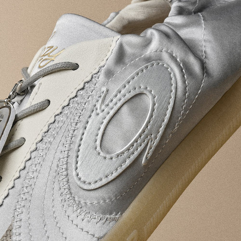 Lazy Series Training Women's Shoes –Pearl Silver - OLD ORDER