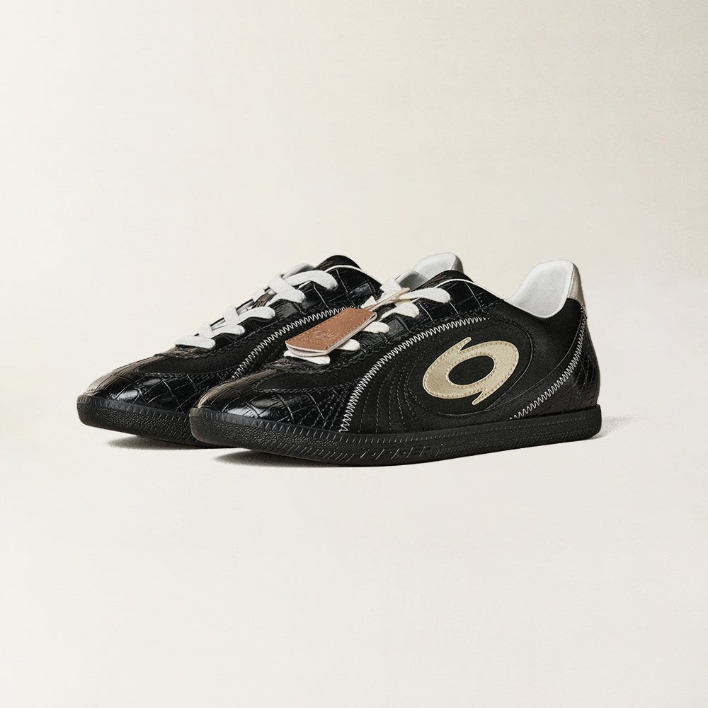 One Week Trainer Shoes – Noir Gilt - OLD ORDER