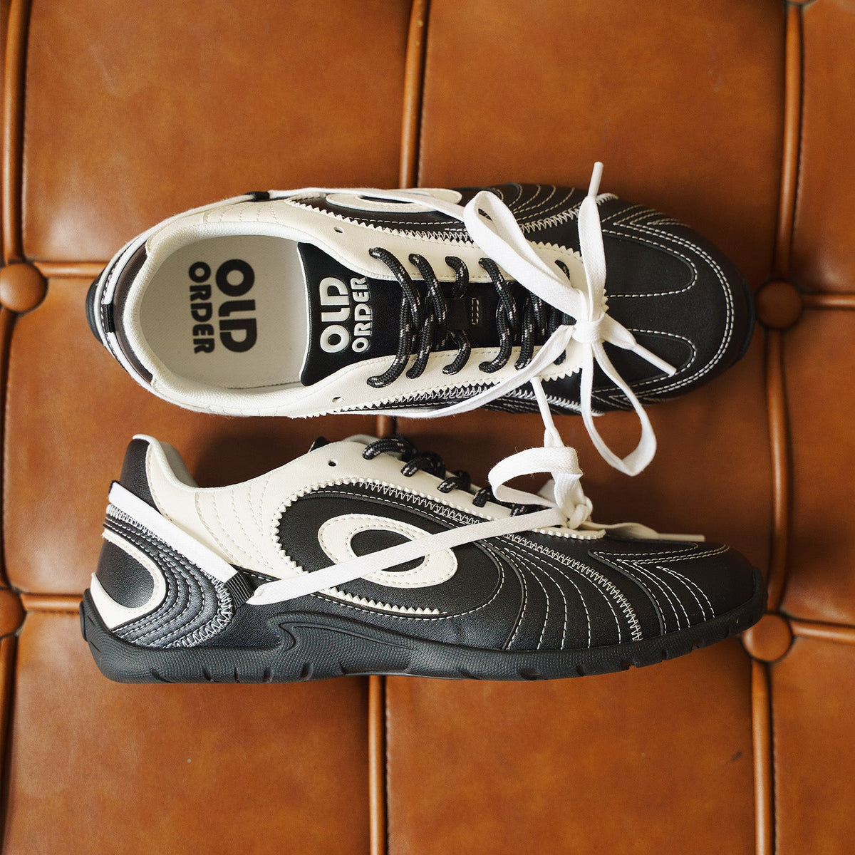 Turbo Lite Trainer- Ballet Black - OLD ORDER