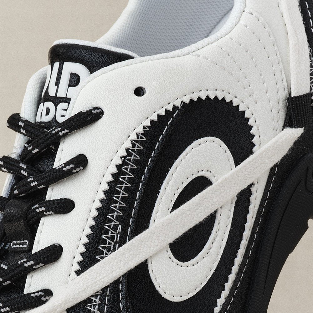 Turbo Lite Trainer- Ballet Black - OLD ORDER